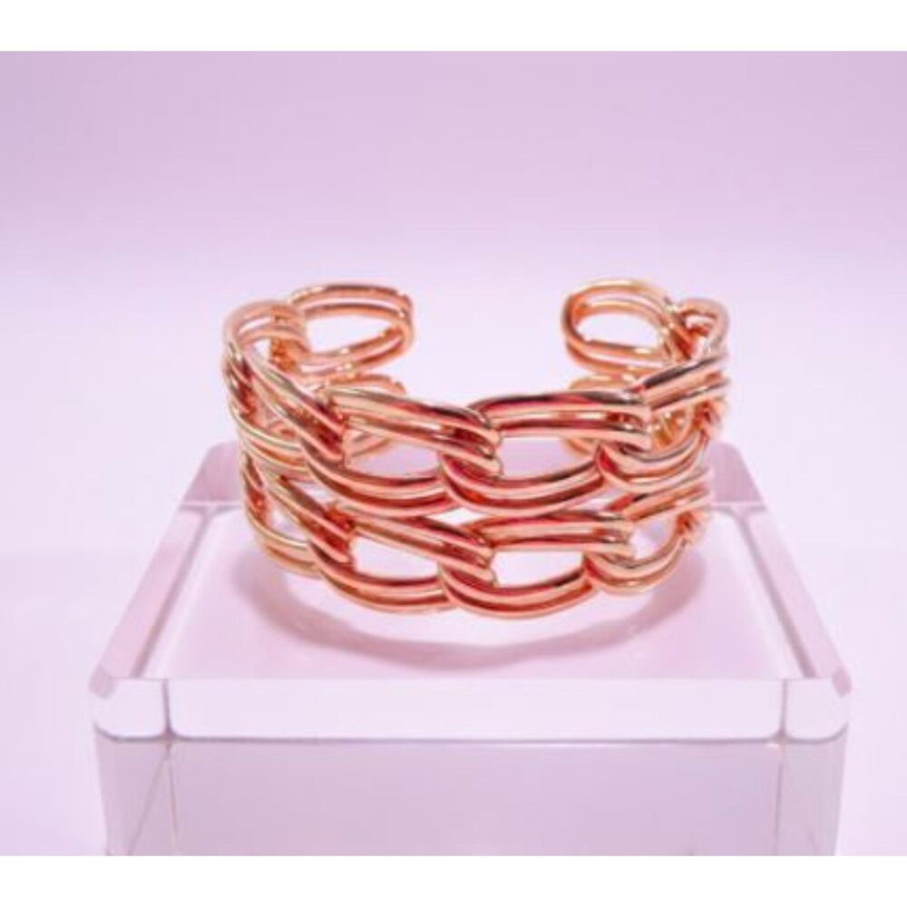 Designer Women's Gold Interlocking Double Link Cuff Bracelet NWOT 198